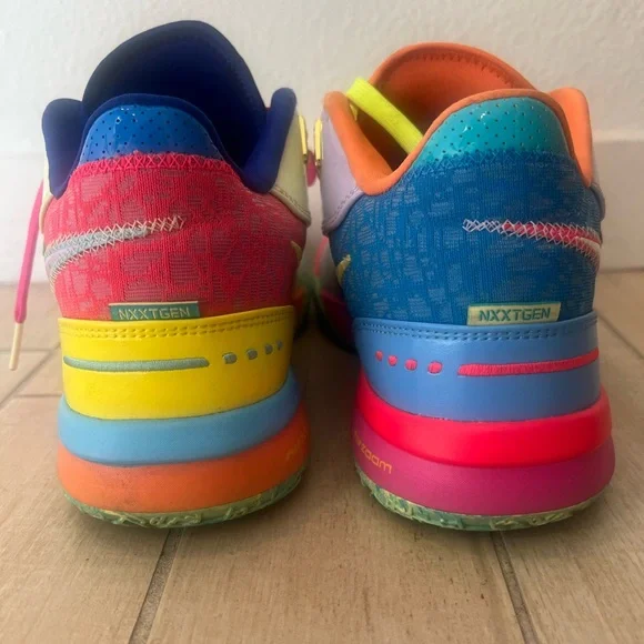 Nike LeBron 20 Men’s Basketball, size 8 - Picture 3 of 10